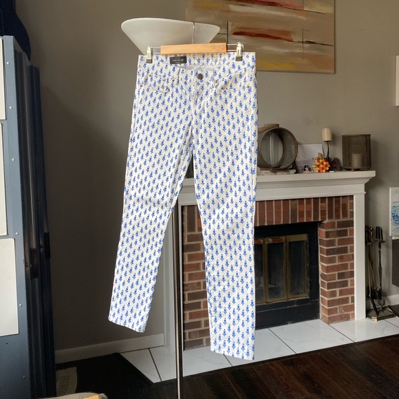 White & Blue Floral Print J CREW Toothpick jeans - Picture 2 of 8